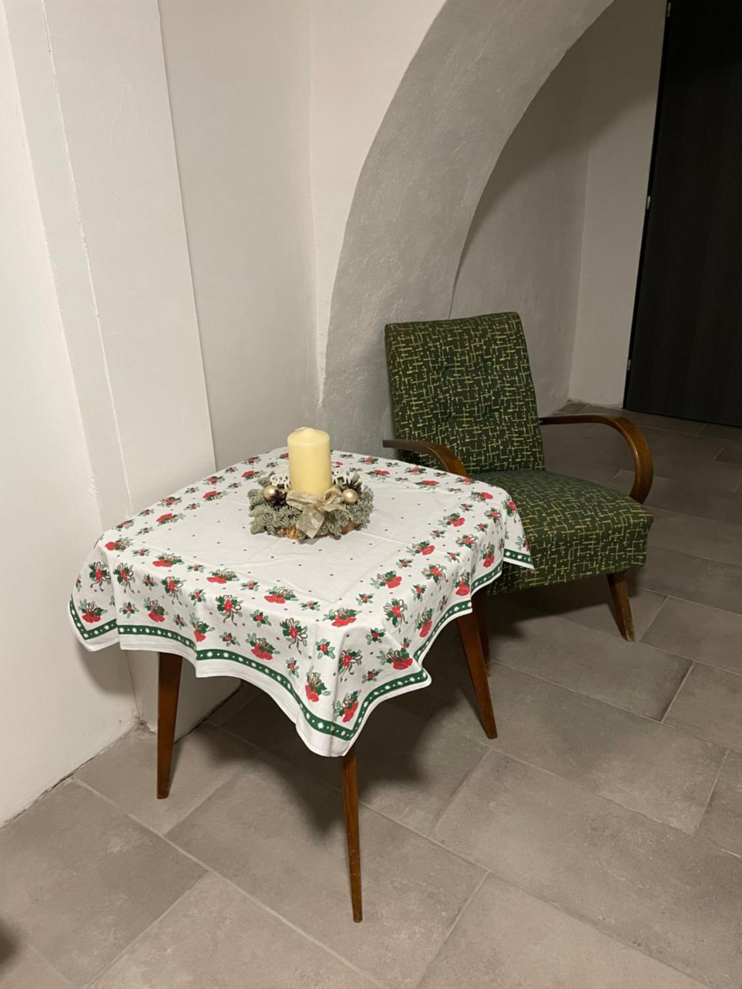 Zu Hause Guest House Vrbov Exterior photo